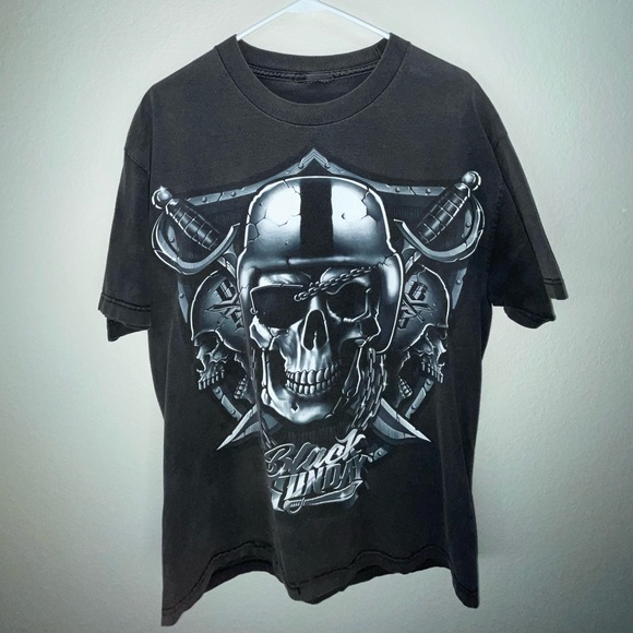 Las Vegas Raiders “Black Sunday” Streetwear Tee - Picture 1 of 1